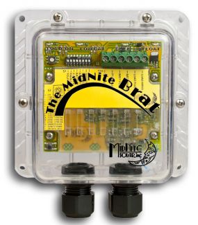 MidNite Brat Charge Controller  12/24V 30A with Load CIrcuit - MNBRAT